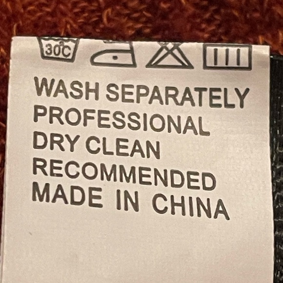 Shein woman’s deep rust colored cowl neck, short sweater, size large - Picture 8 of 9